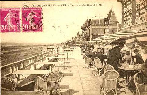 terrasse du grand hotel de blonville sur mer