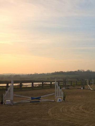 pension chevaux deauville blonville villers trouville accès plage a cheval CARRIERE CENTRE EQUESTRE DE BLONVILLE